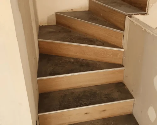 Escalier intérieur - Serraille Carrelage